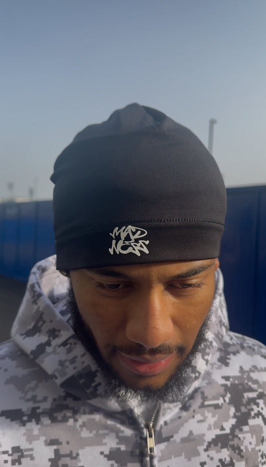 GIRI SKULLY (BLACKOUT)