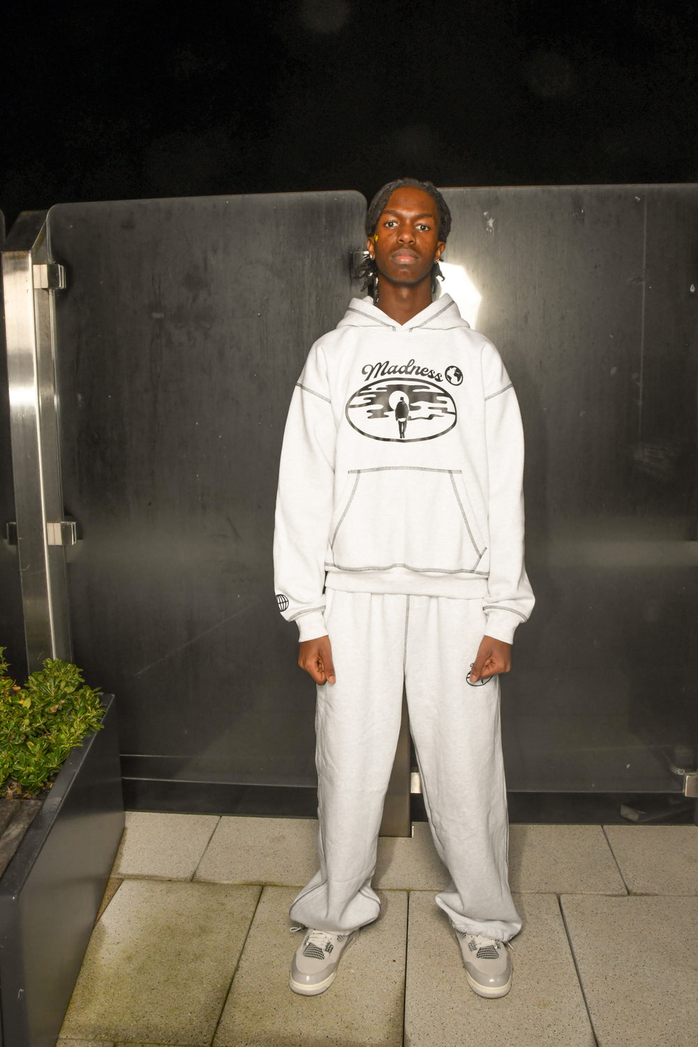 LIMITLESS HOODIE GREY