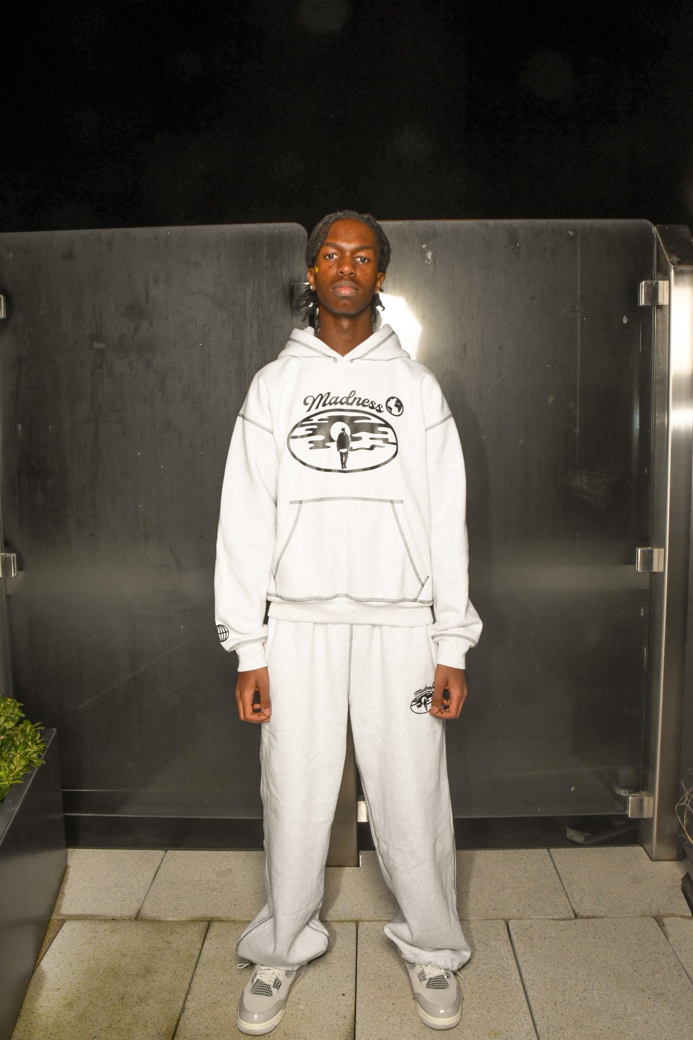 LIMITLESS SWEATS GREY