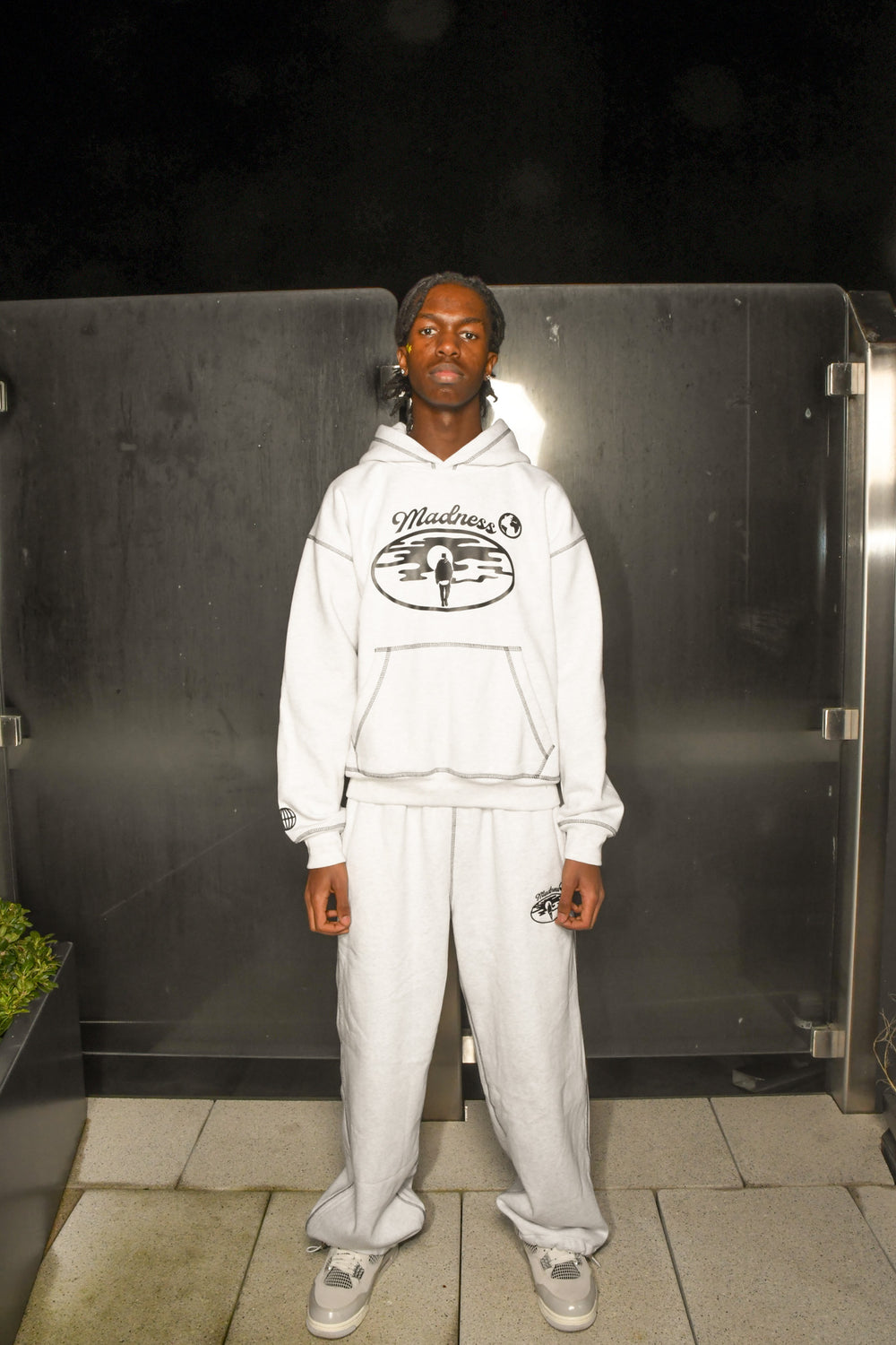 LIMITLESS SWEATS GREY