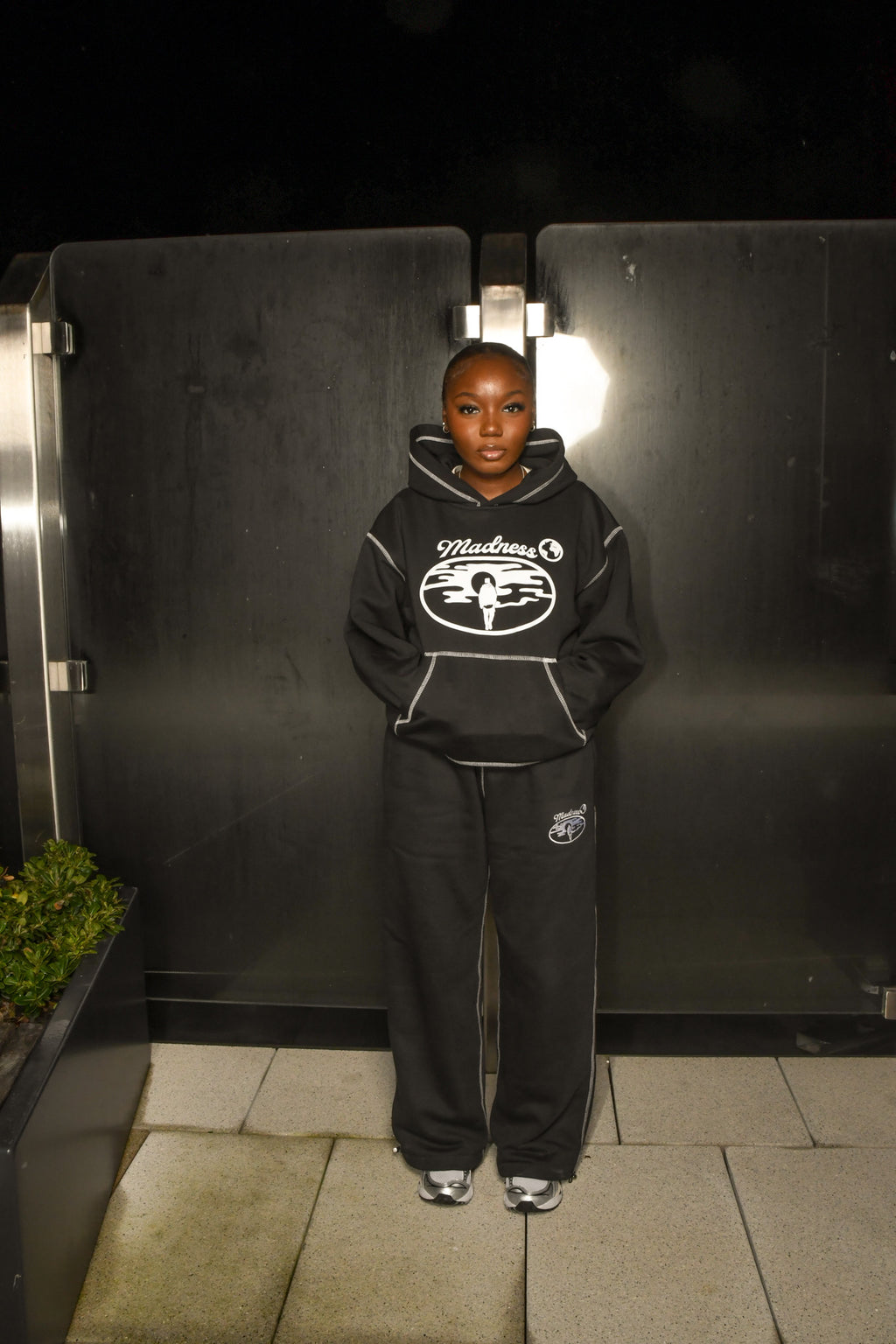 LIMITLESS HOODIE BLACKOUT