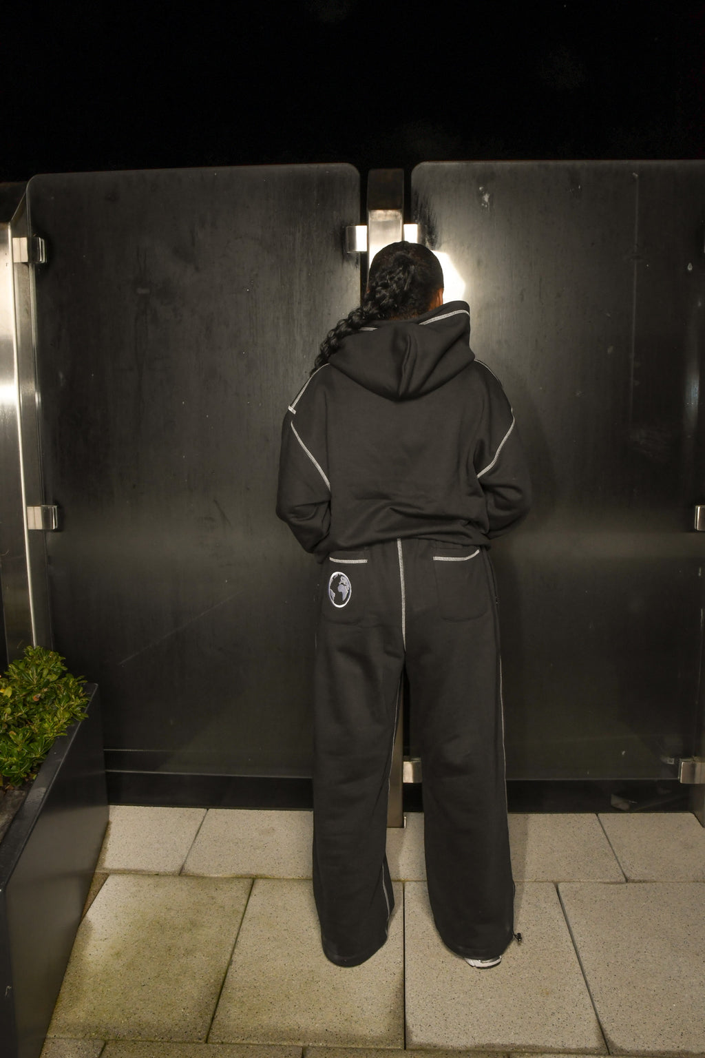 LIMITLESS HOODIE BLACKOUT