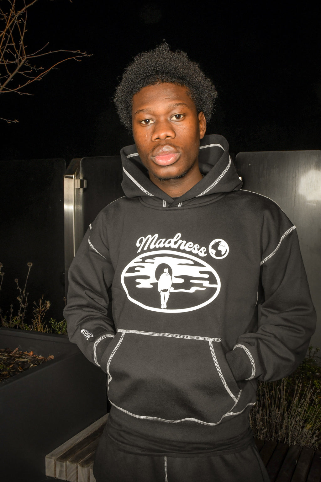 LIMITLESS HOODIE BLACKOUT