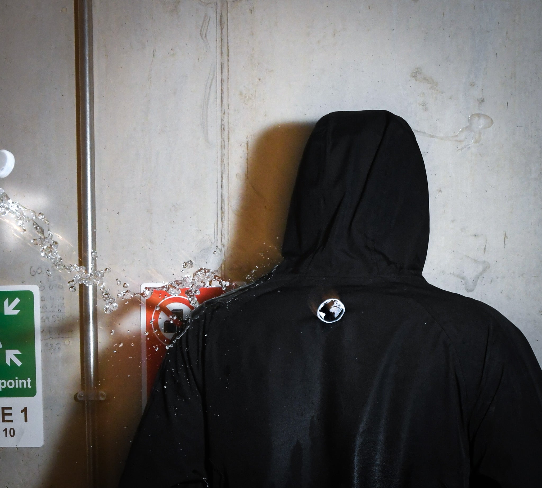 Madness Waterproof Shell Jacket (Blackout)