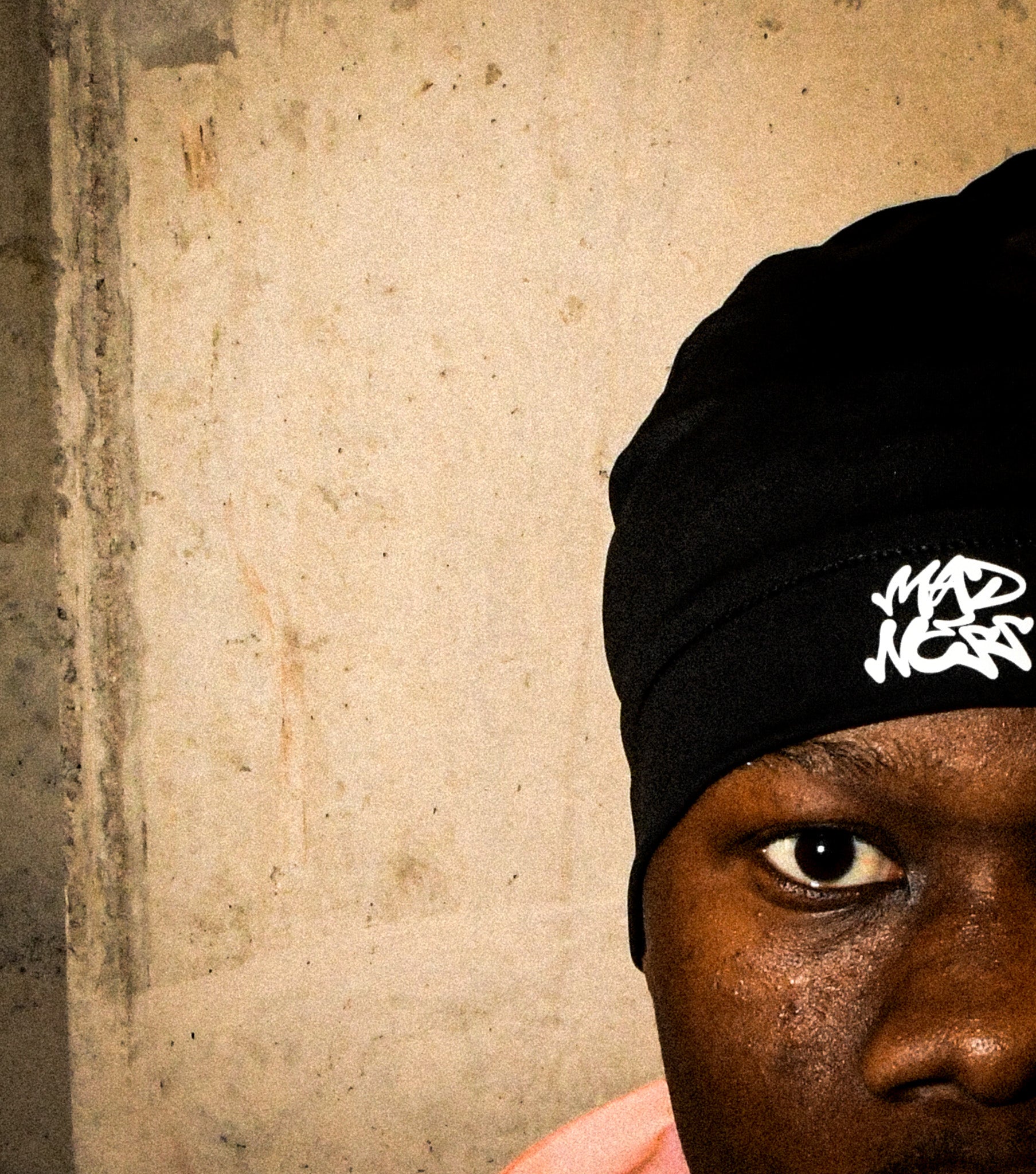 GIRI SKULLY (BLACKOUT)